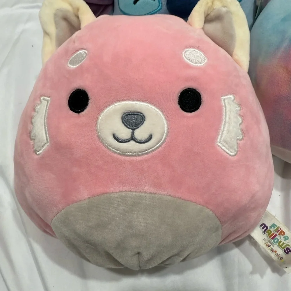 Squishmallows bundle of 13 some with tags one Flip a mellow BEST OFFER TAKE IT!